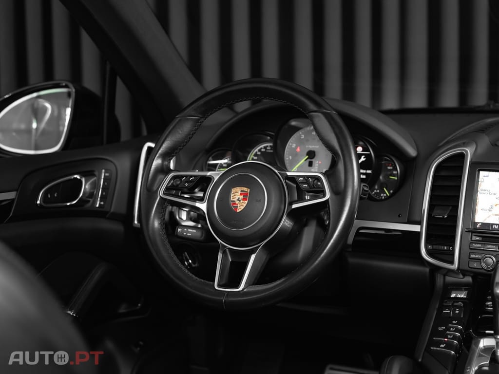 Porsche Cayenne S E-Hybrid