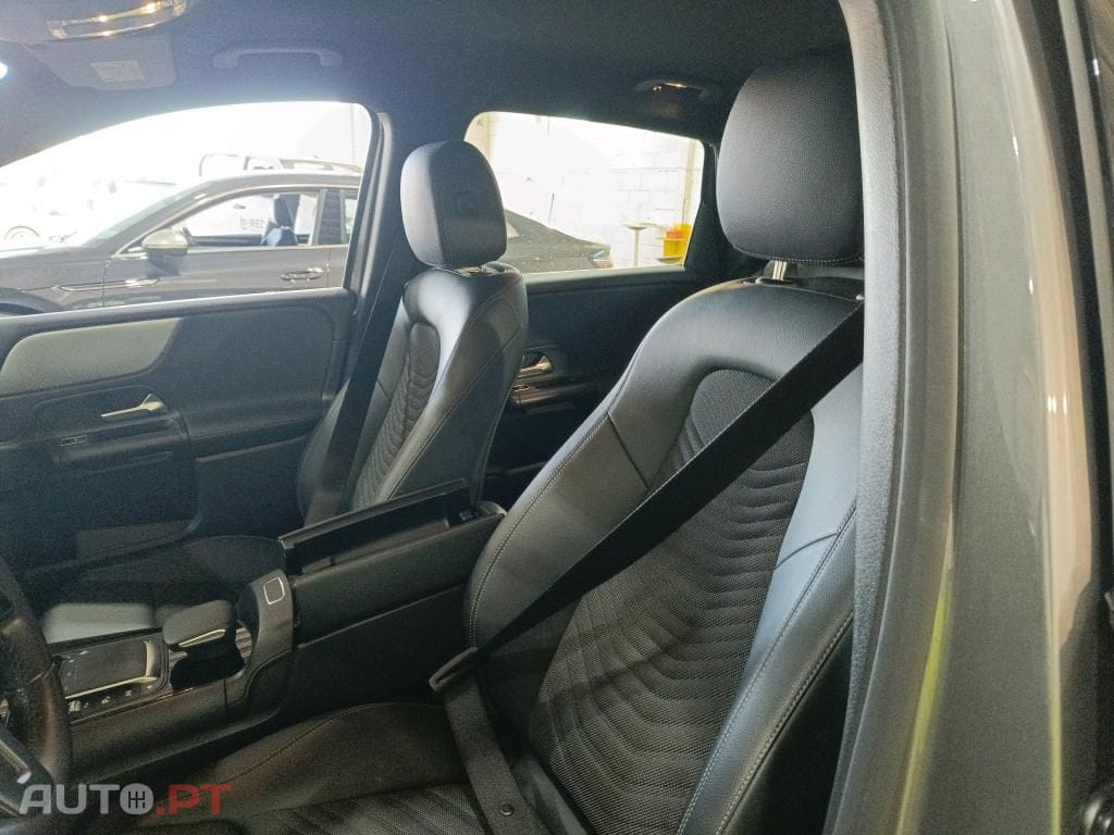 Mercedes-Benz B 250 e Style Plus