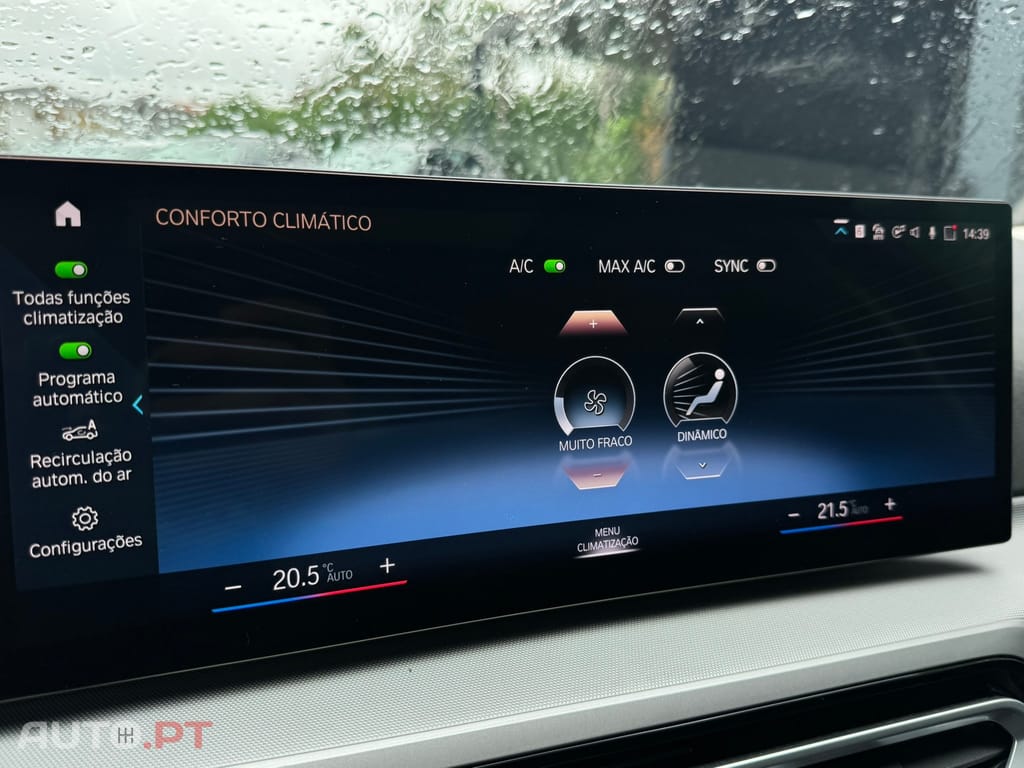 BMW 330 e Touring Corporate Edition Auto