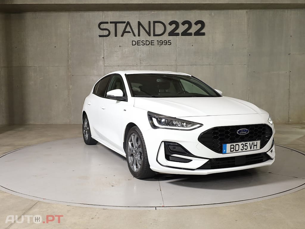 Ford Focus 1.0 EcoBoost MHEV ST-Line Aut