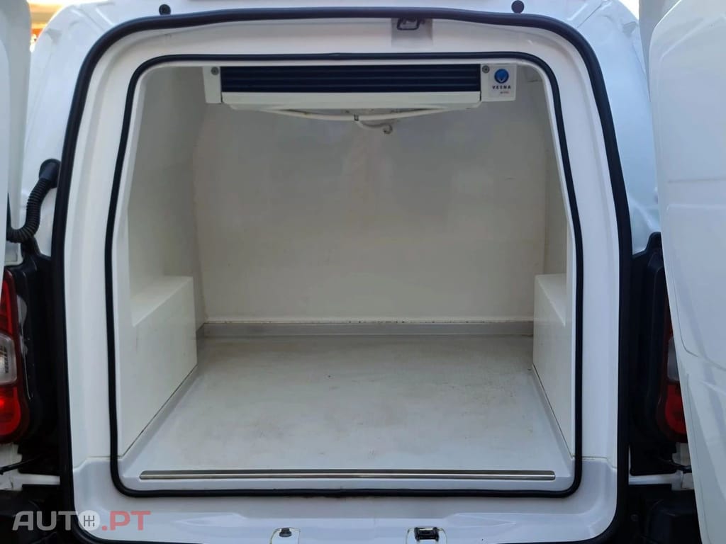 Peugeot Partner FRIGORIFIQUE 650 KG BLUEHDI 75 BVM5 PRO
