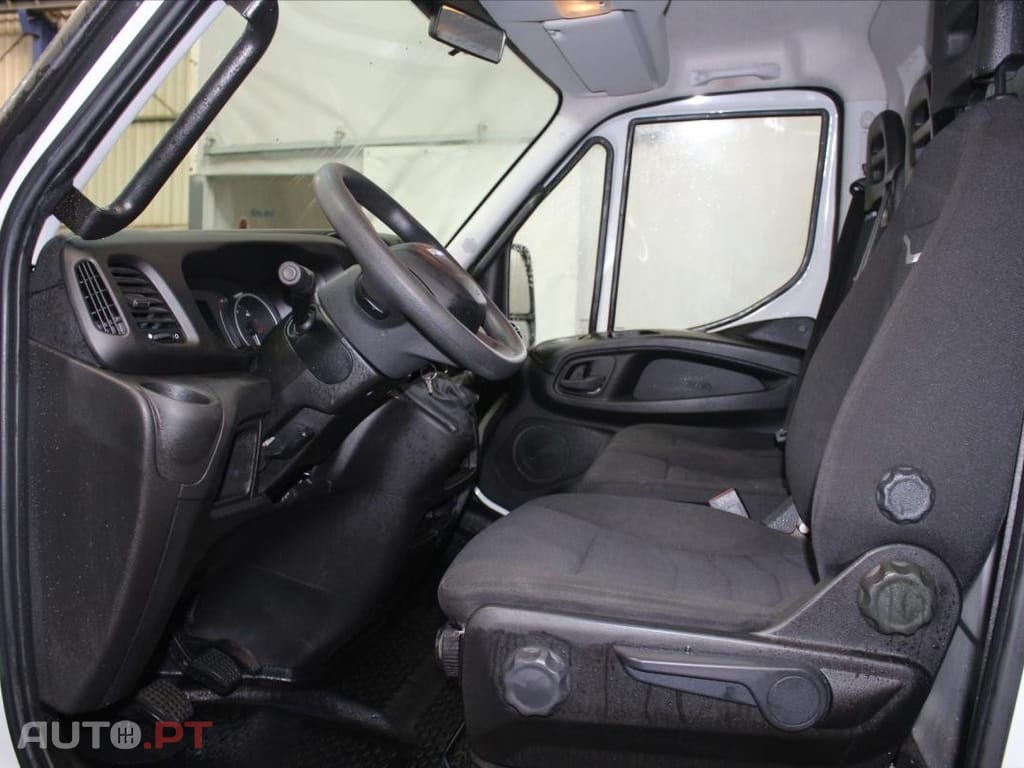 Iveco Daily 2.3 35C14