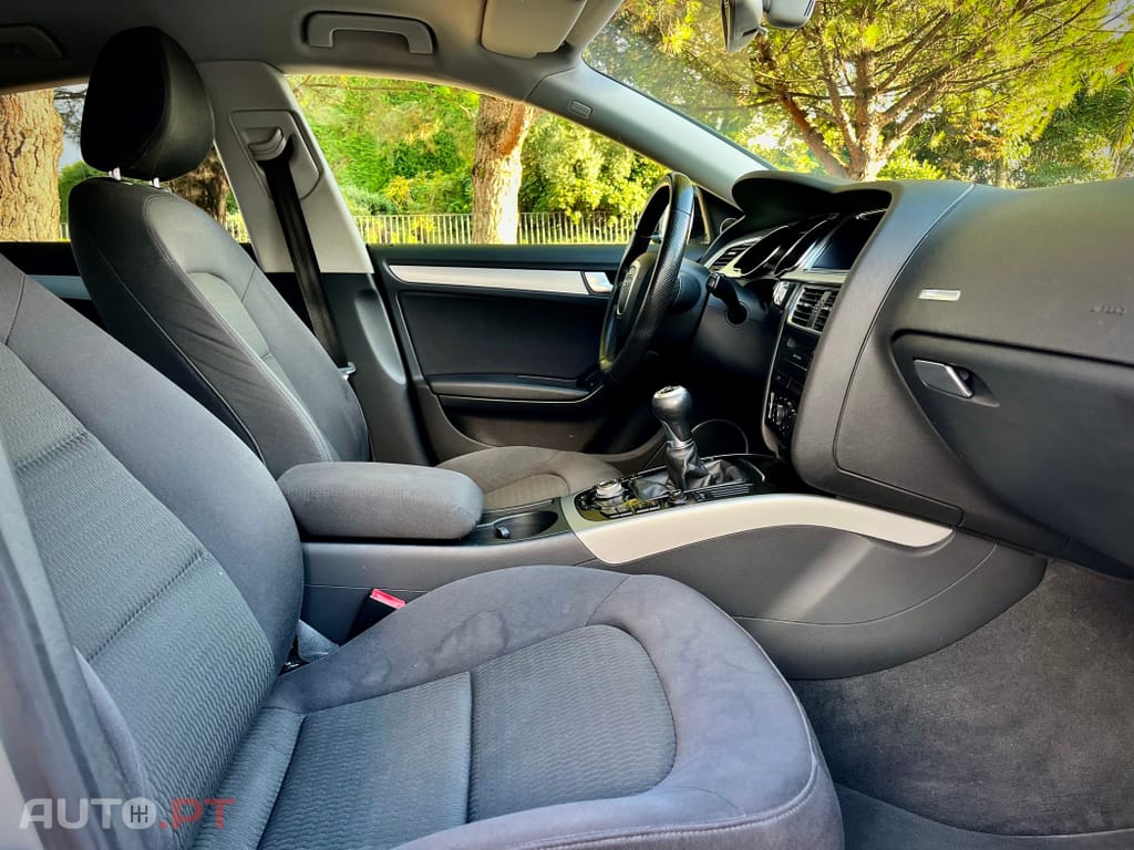 Audi A5 2.0 TDi S-line