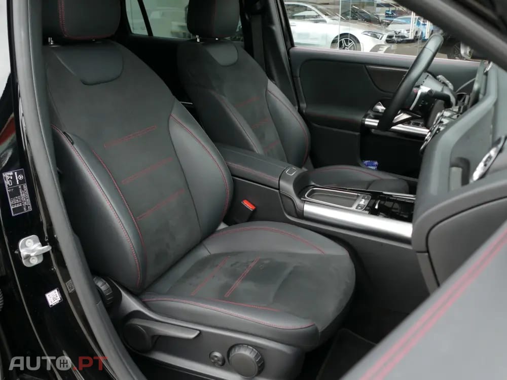 Mercedes-Benz GLA 250 e AMG Line