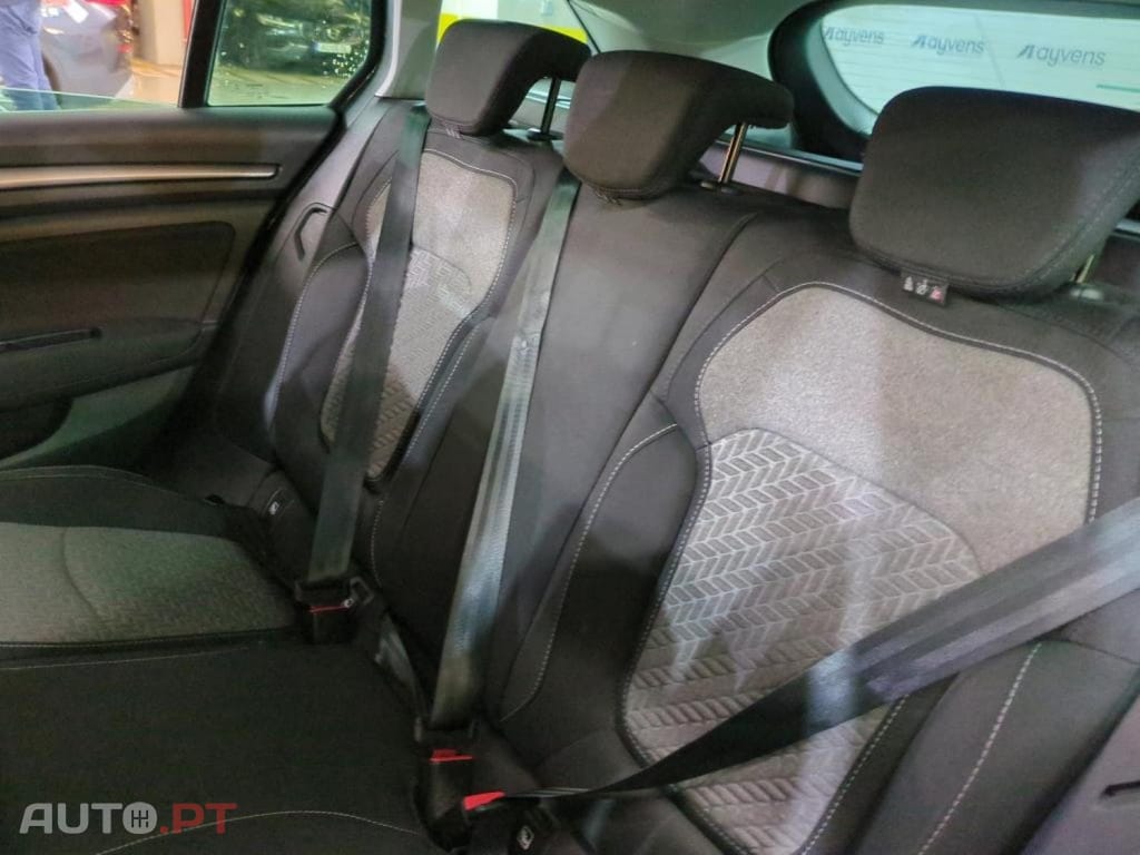 Renault Mégane Sport Tourer 1.5 Blue dCi Limited