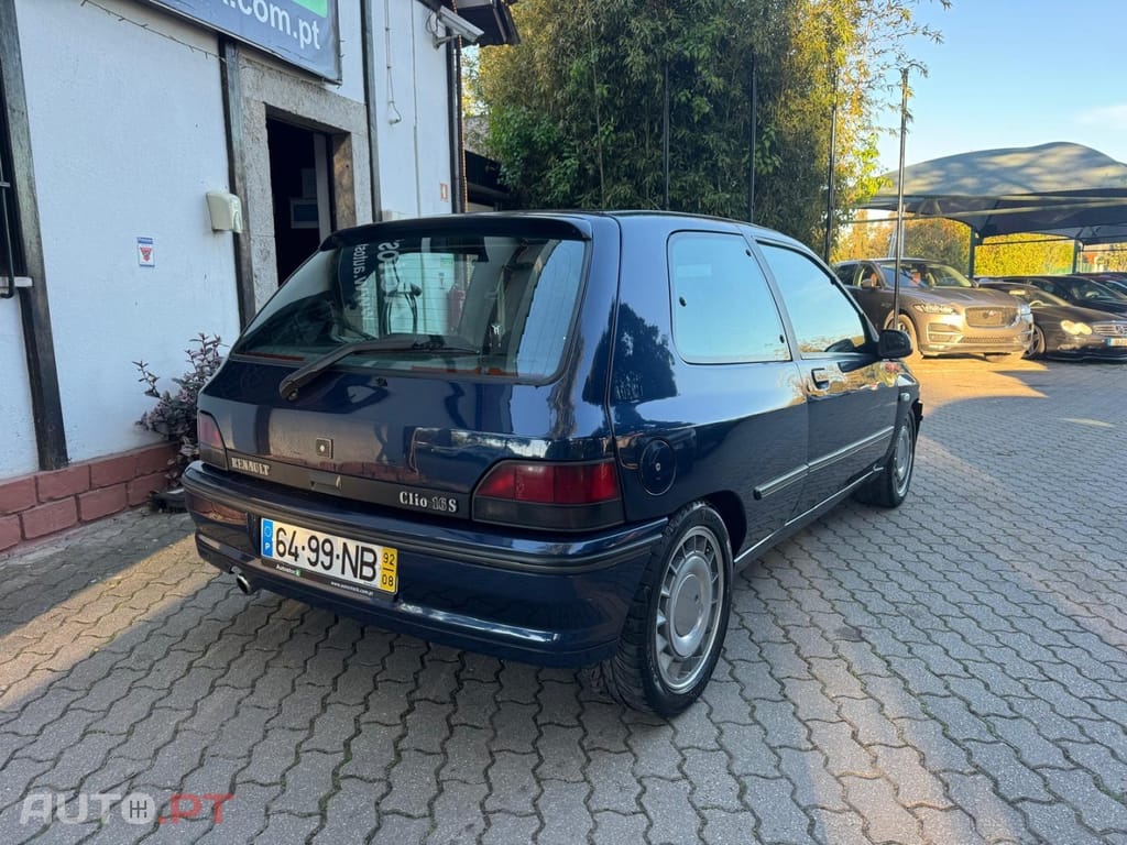 Renault Clio 1.8 16V
