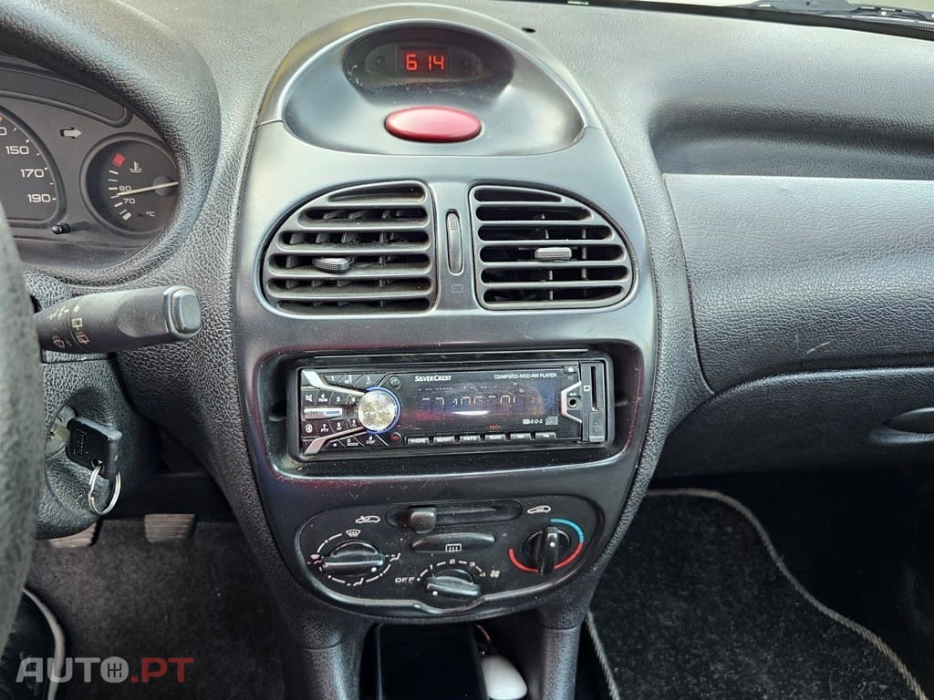 Peugeot 206 1.9 D XA