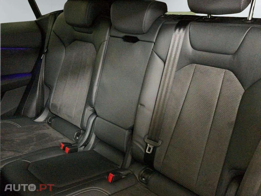 Audi Q8 55 TFSIe qu. S line