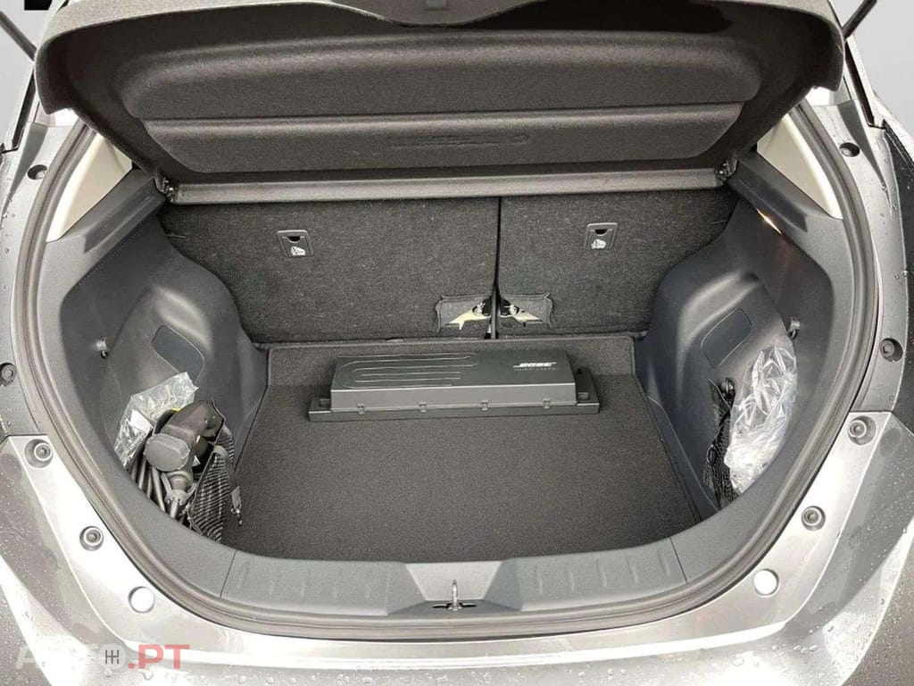 Nissan Leaf e I.V.A DEDUTÍVEL 