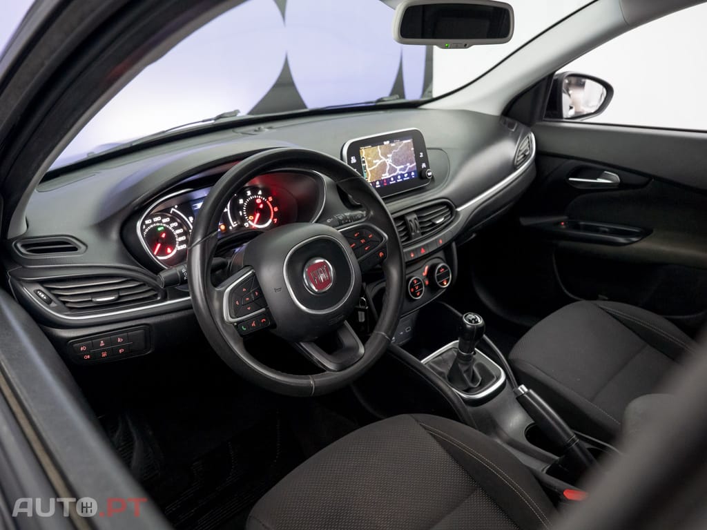 Fiat Tipo 1.3 M-Jet Lounge
