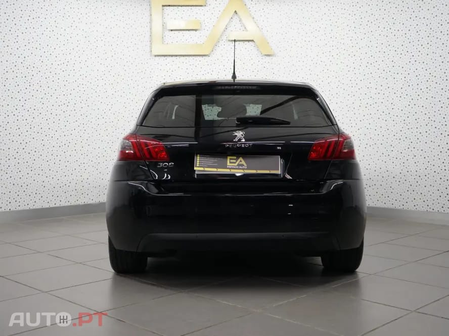 Peugeot 308 1.2 PureTech Allure Pack