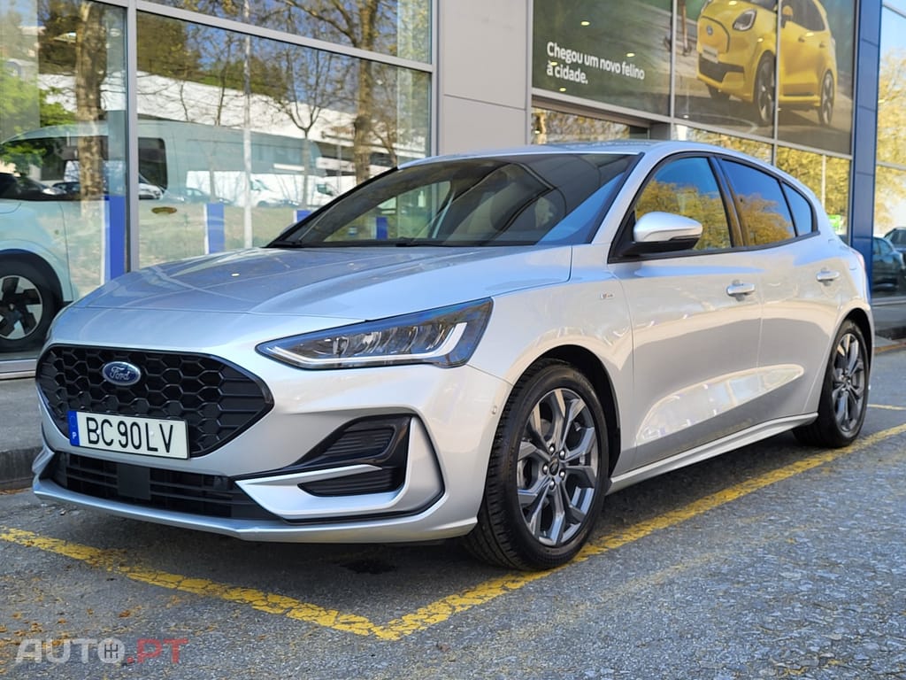 Ford Focus 1.0 EcoBoost MHEV ST-Line