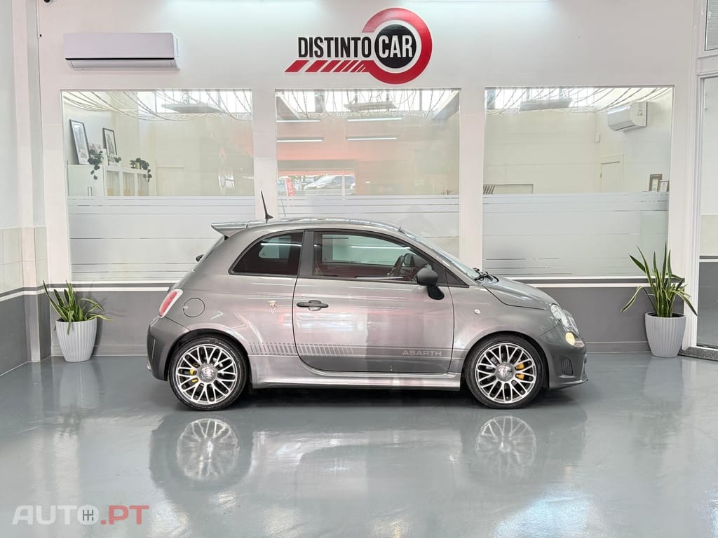 Abarth 595 Competizione