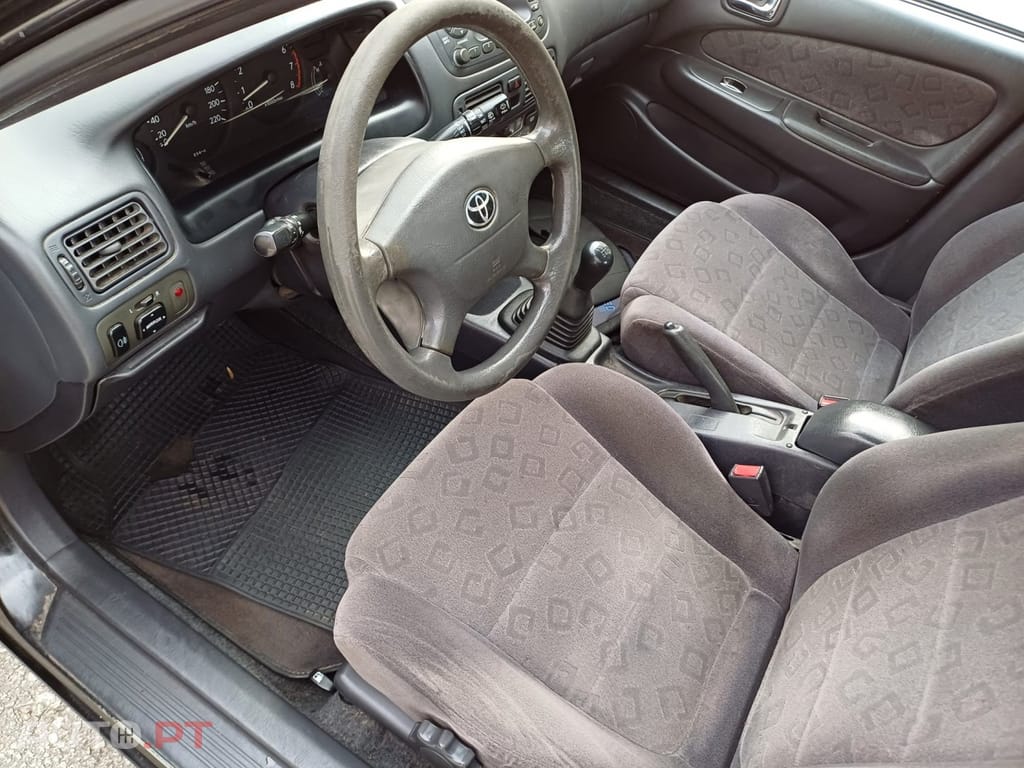 Toyota Corolla Liftback 1.3 Luna AC