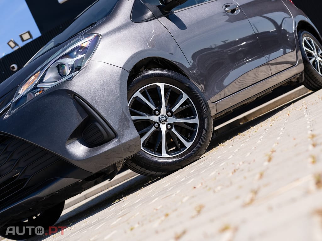Toyota Yaris 1.0 VVT-i ACtive+AC