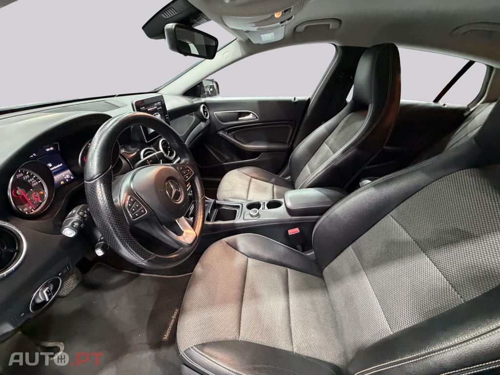 Mercedes-Benz CLA 180 d Shooting Brake