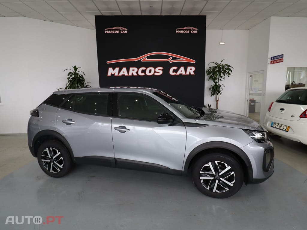 Peugeot 2008 1.2 PureTech Allure Pack