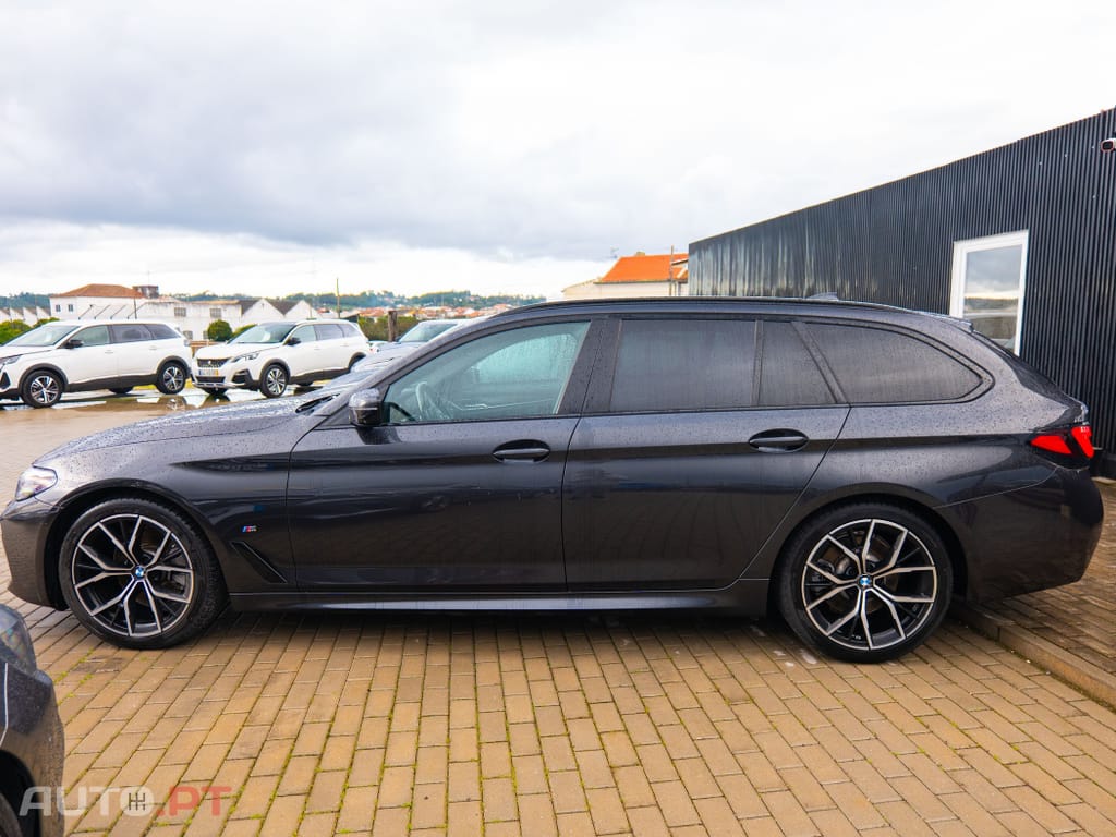 BMW 520 d Pack Desportivo M Auto