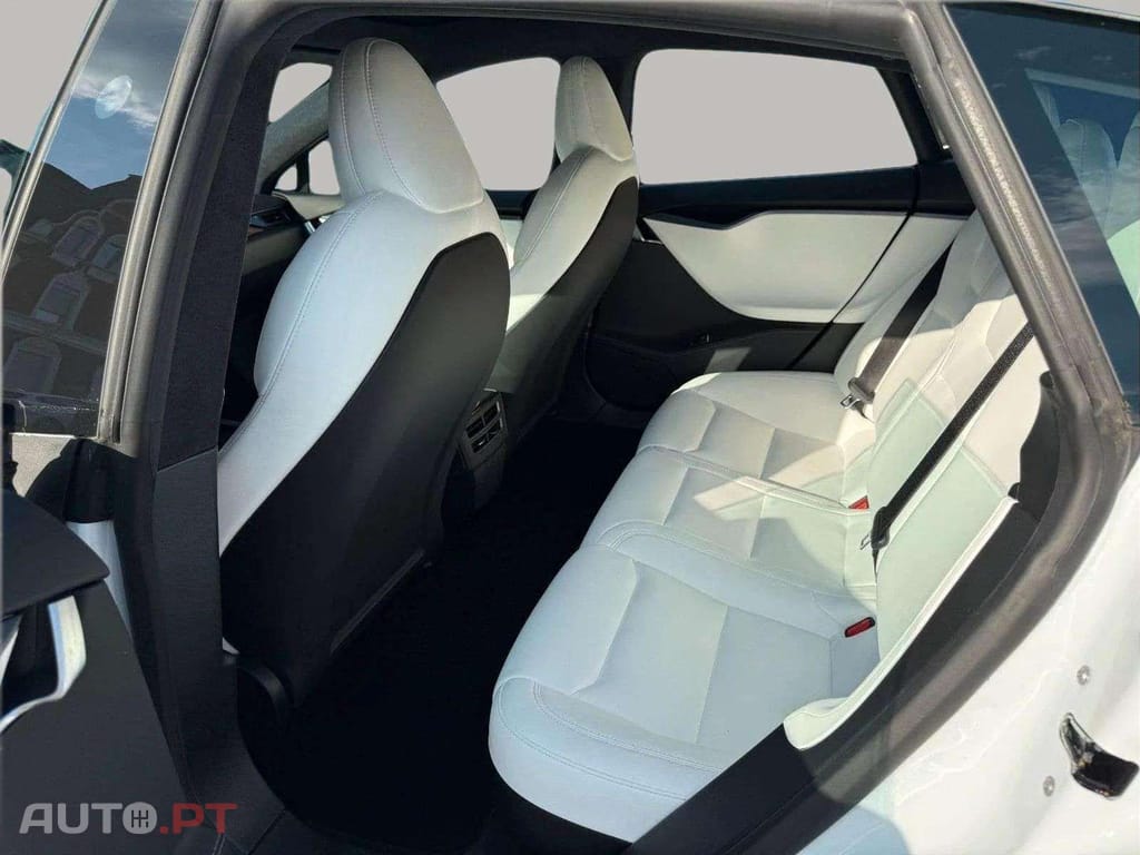 Tesla Model S I.V.A DEDUTÍVEL Long Range