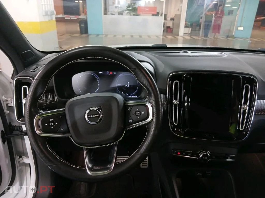 Volvo XC40 1.5 T5 PHEV R-Design