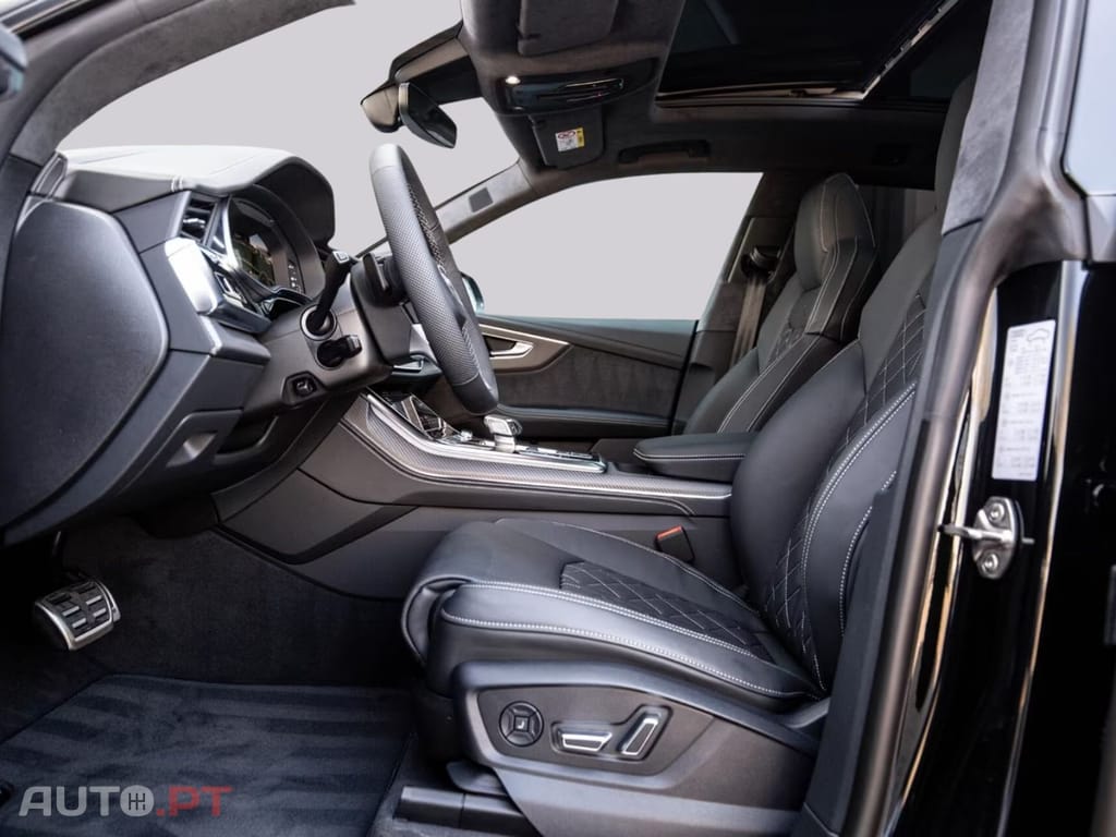 Audi Q8 60 TFSI e Competition