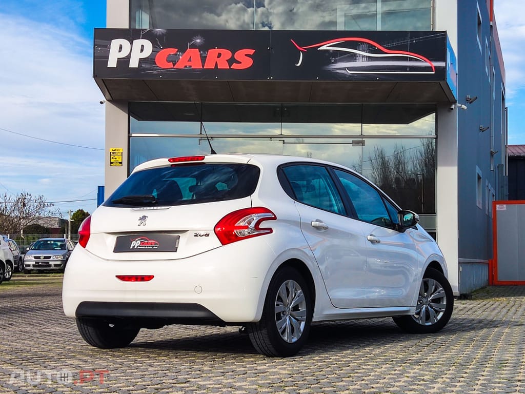 Peugeot 208 VTI ACTIVE