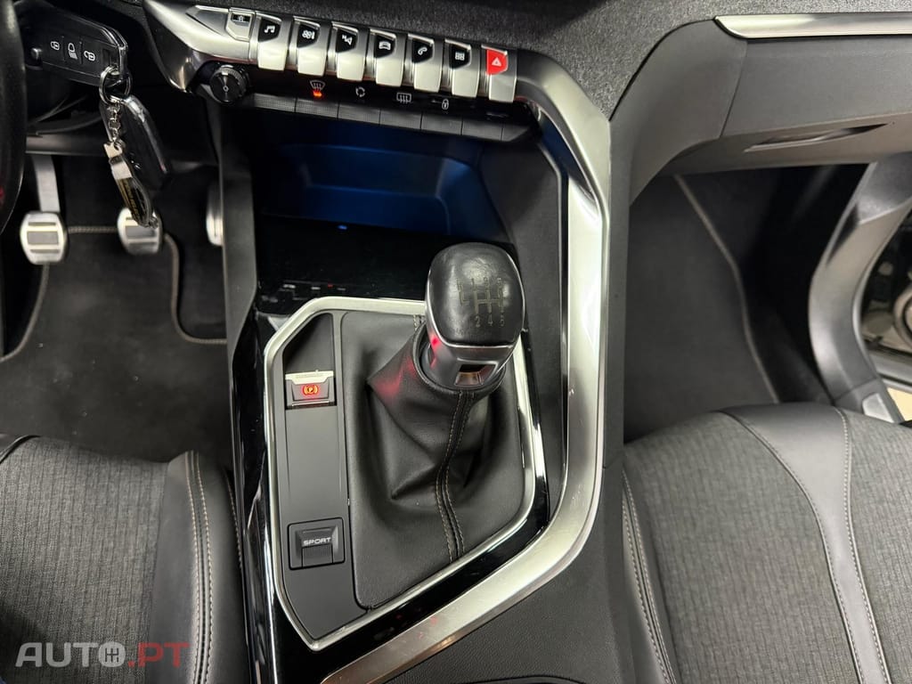 Peugeot 3008 1.2 PureTech GT Line