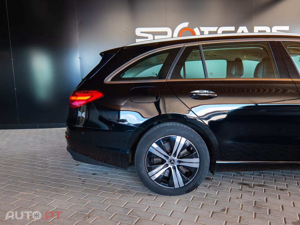 Mercedes-Benz C 300 e T 9G-TRONIC Avantgarde Advanced