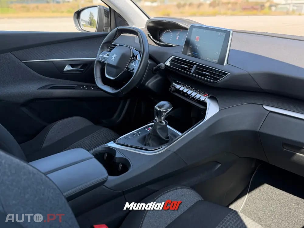 Peugeot 3008 1.5 BlueHDi Active Pack