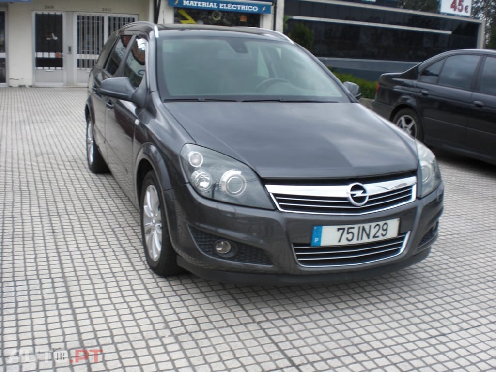 Opel Astra Caravan 1.7 CDTi Cosmo ecoFLEX