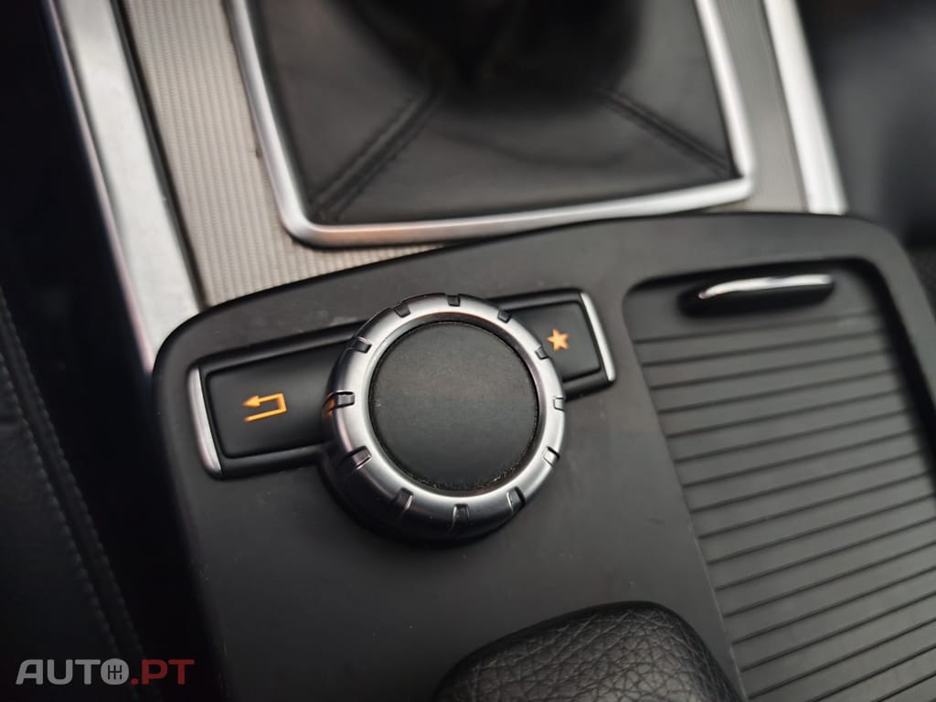 Mercedes-Benz E 220 BlueTEC Avantgarde