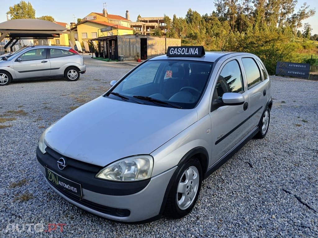 Opel Corsa 1.2 16v