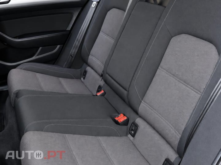 Volkswagen Passat Variant 1.6 TDI DSG
