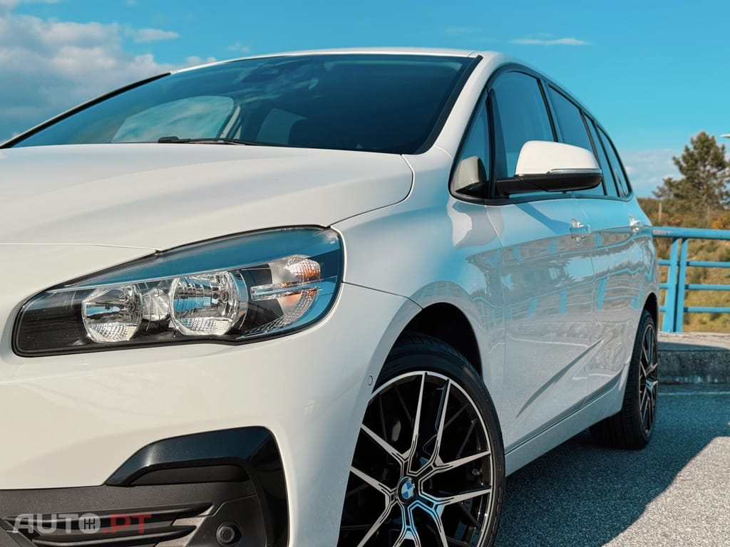 BMW 216 d 7L Advantage