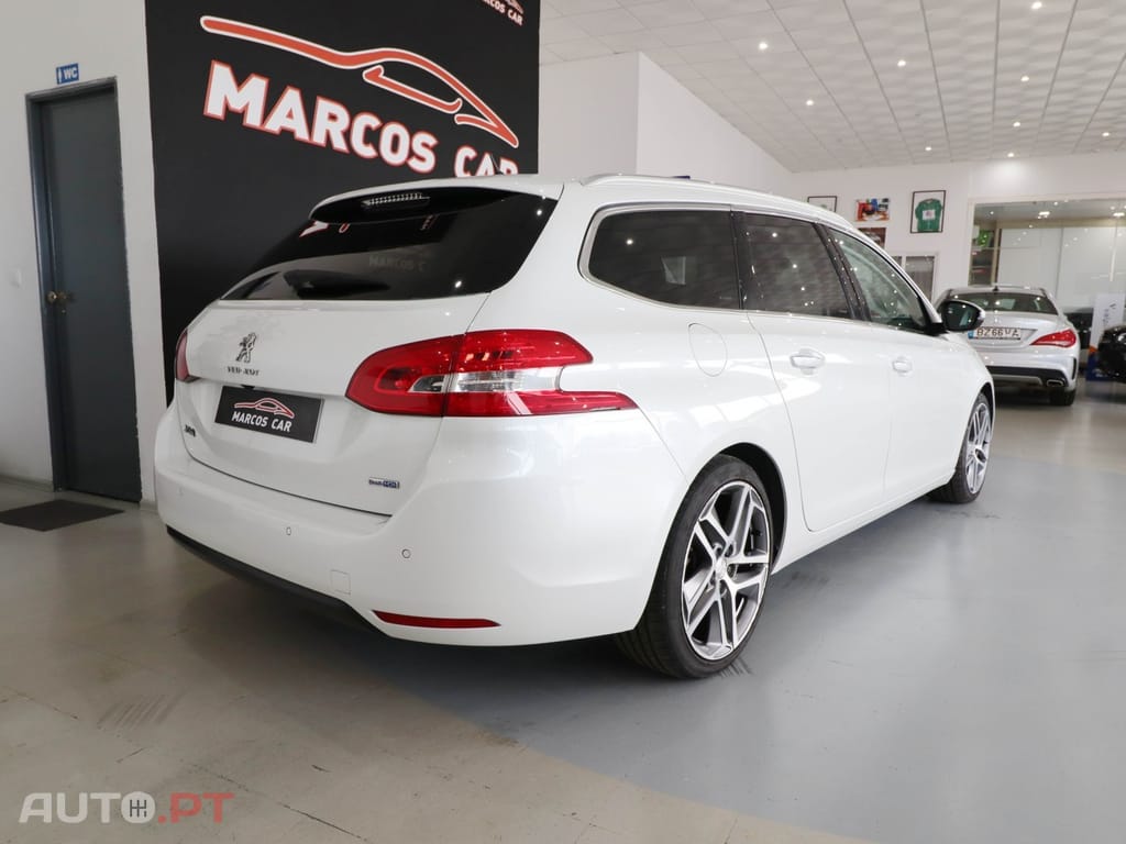 Peugeot 308 SW 1.6 BlueHDi Allure J18 EAT6
