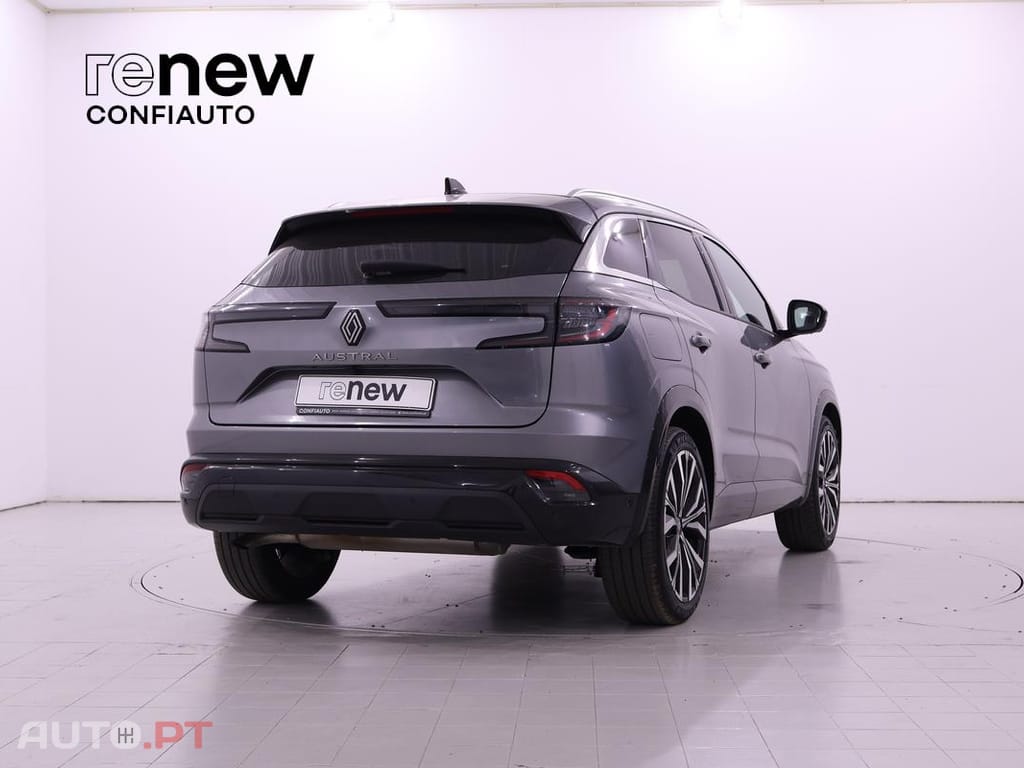 Renault Austral 1.3 Mild Hybrid Iconic Auto