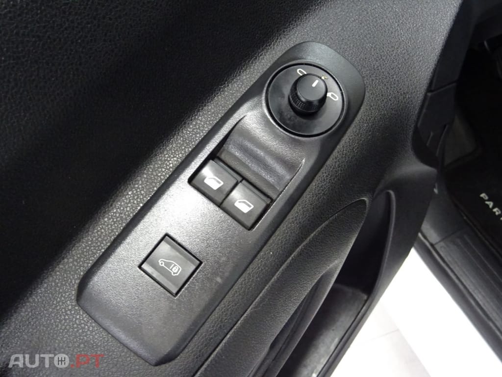 Peugeot Partner 1.6 BlueHDi Confort