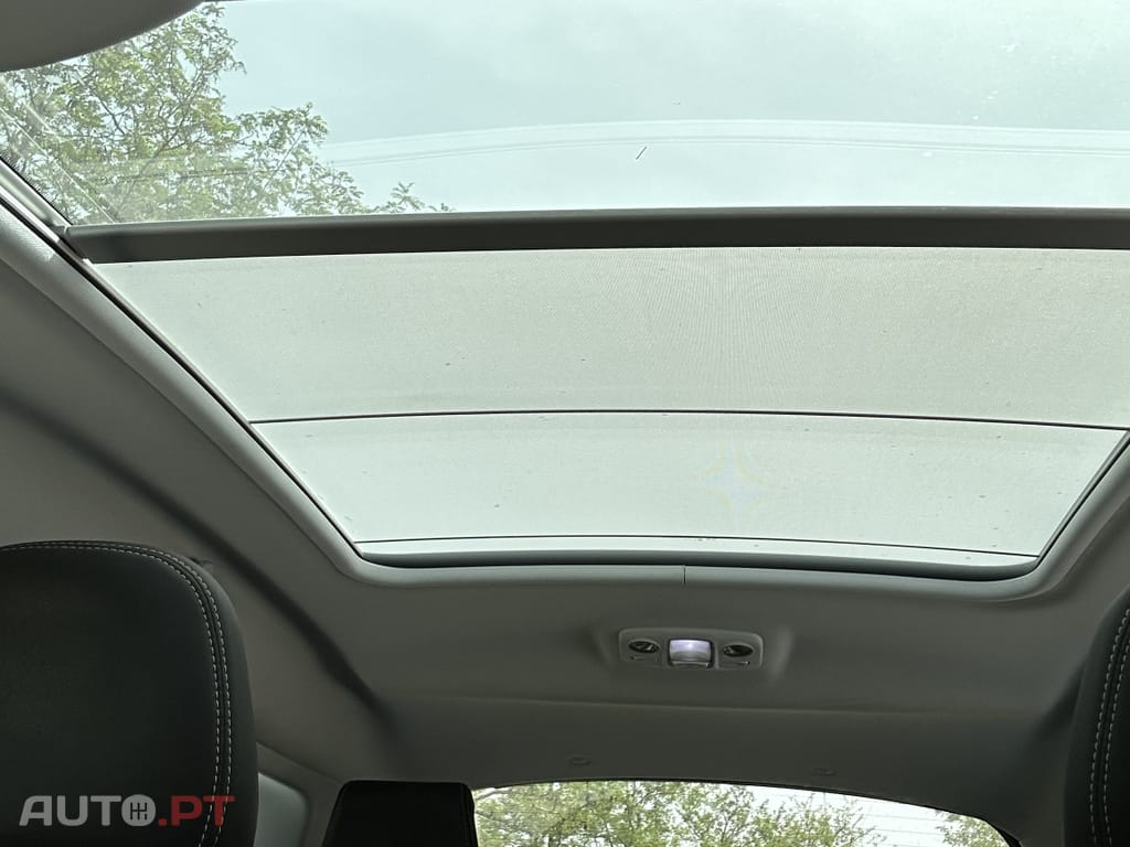 Peugeot 2008 1.2 Pure Tech