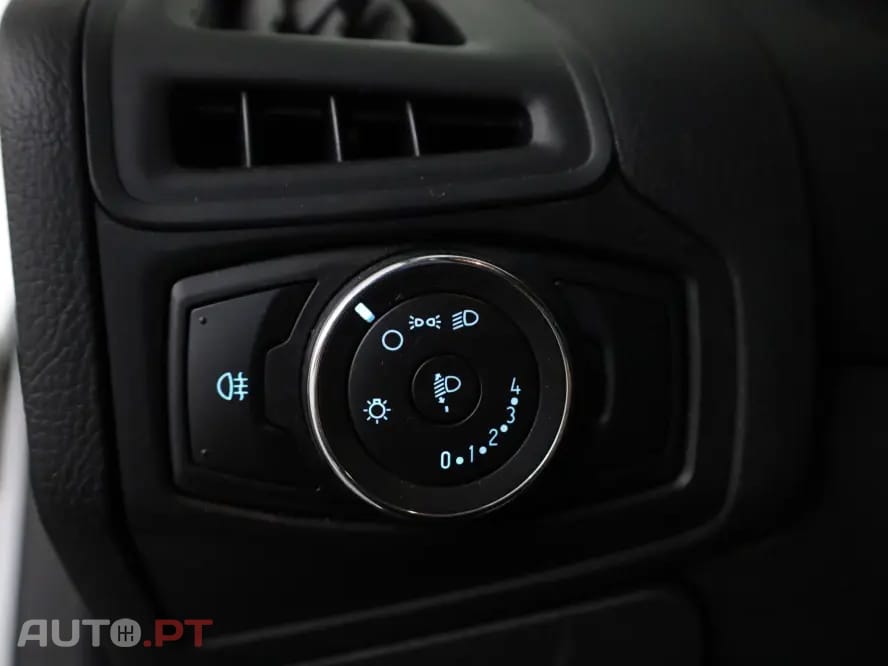 Ford Focus 1.0 EcoBoost S&S COOL&CONNECT