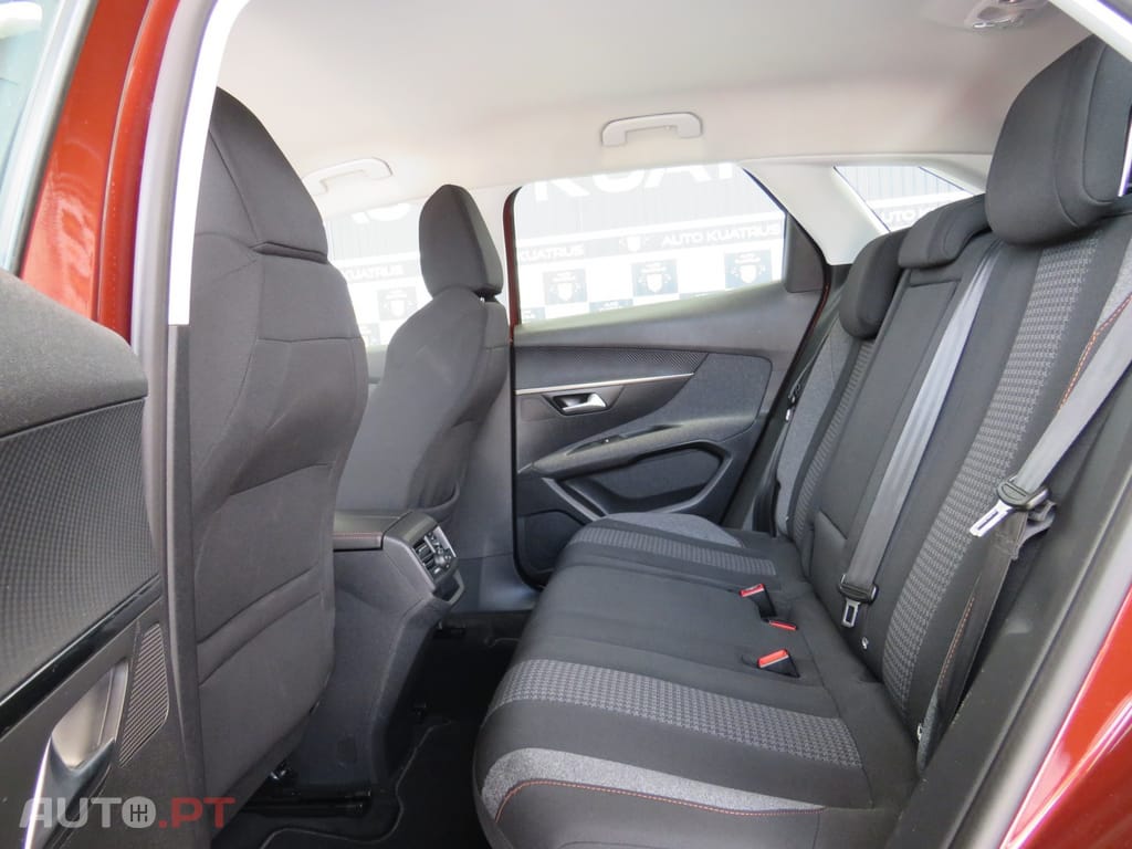 Peugeot 3008 1.6 BlueHDi Active