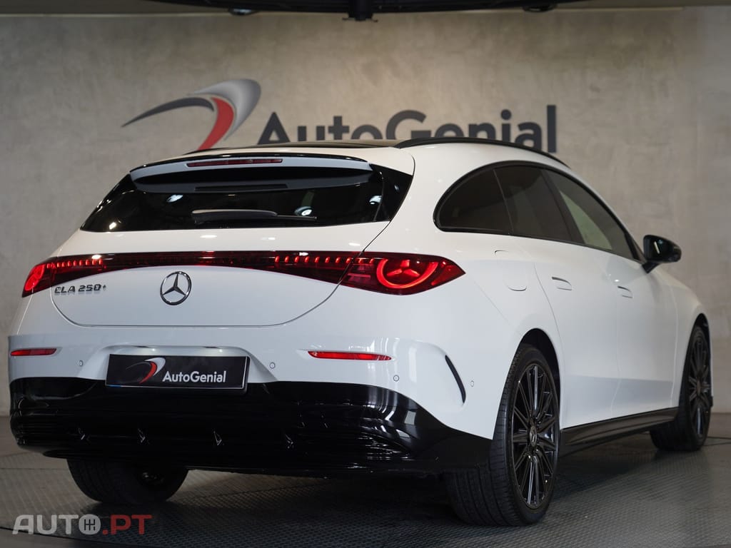 Mercedes-Benz CLA 250 com tecnologia EQ