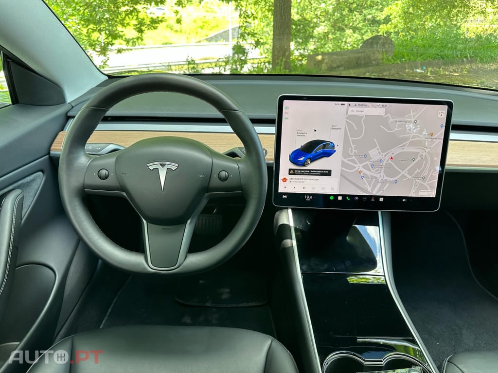 Tesla Model 3 Long-Range Dual Motor AWD