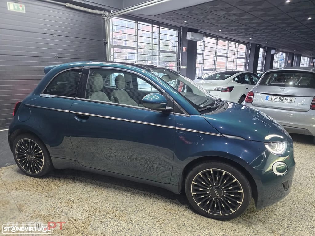 Fiat 500e La Prima