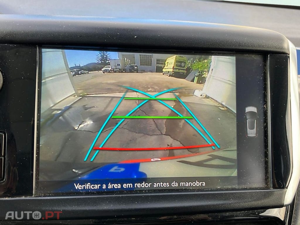 Peugeot 2008 1.2 PureTech Crossway EAT6
