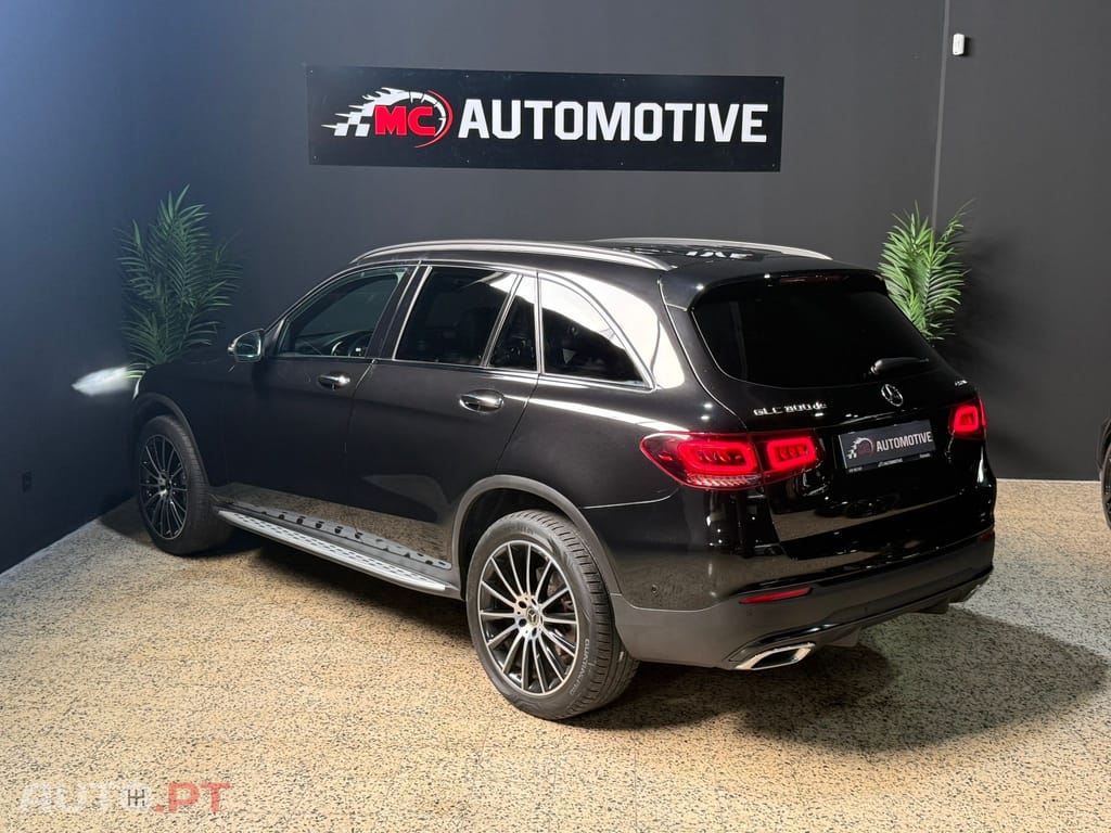 Mercedes-Benz GLC 300 de 4Matic 9G-TRONIC AMG Line