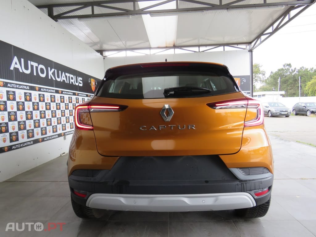 Renault Captur 1.0 TCe Intens