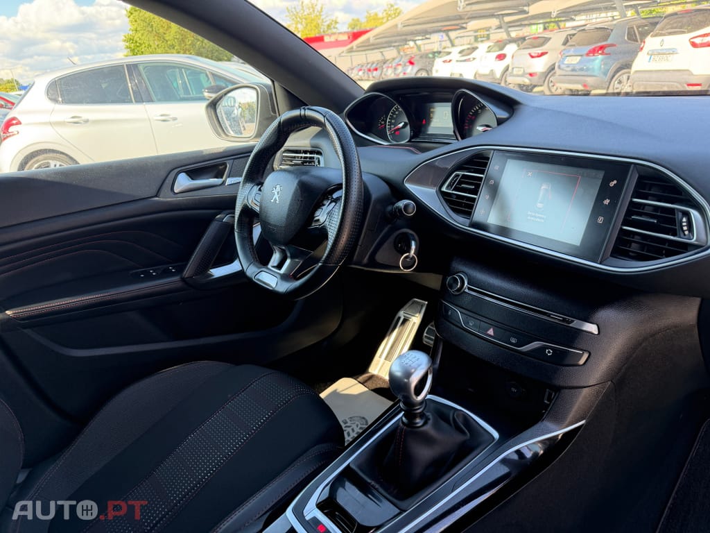 Peugeot 308 1.2 PureTech GT Line