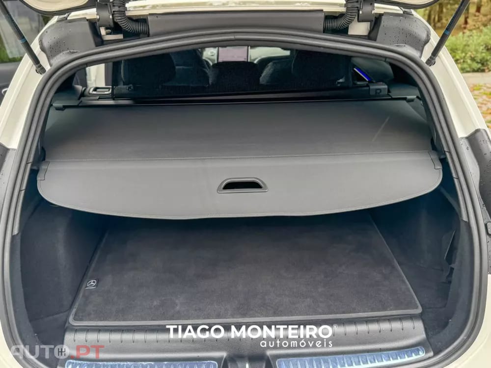 Mercedes-Benz C 300 e T 9G-TRONIC AMG Line Advanced