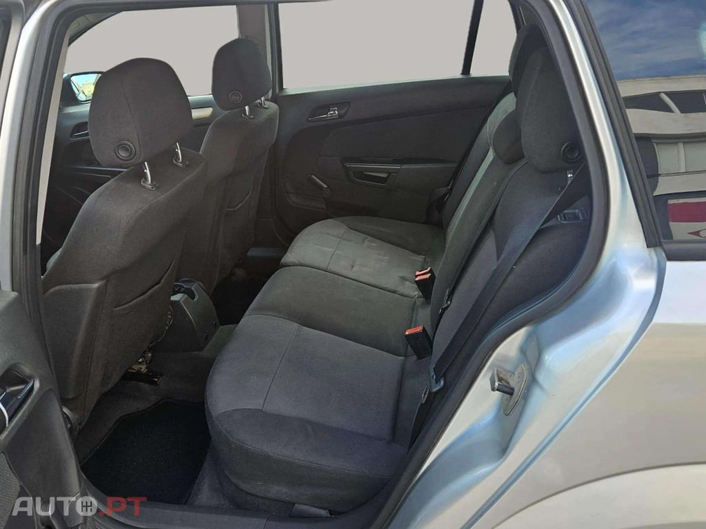Opel Astra Caravan 1.3 CDTi Elegance