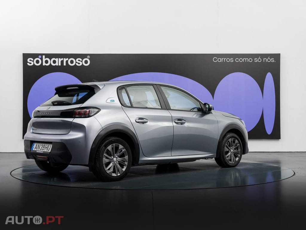 Peugeot E-208 50 kWh Active Pack